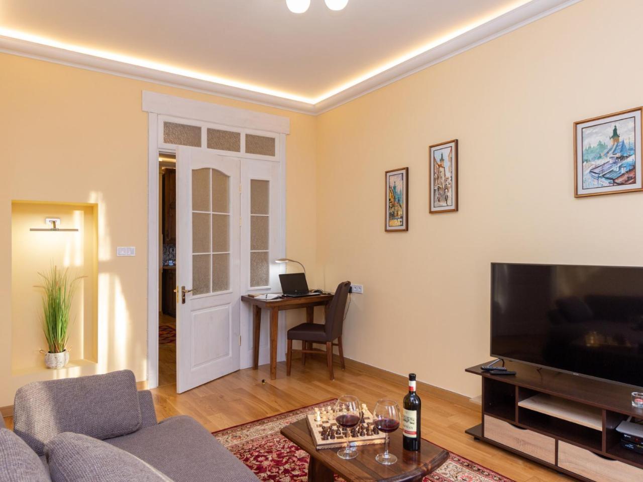 Lviv Suites At Pidmurna St. 20 Ngoại thất bức ảnh