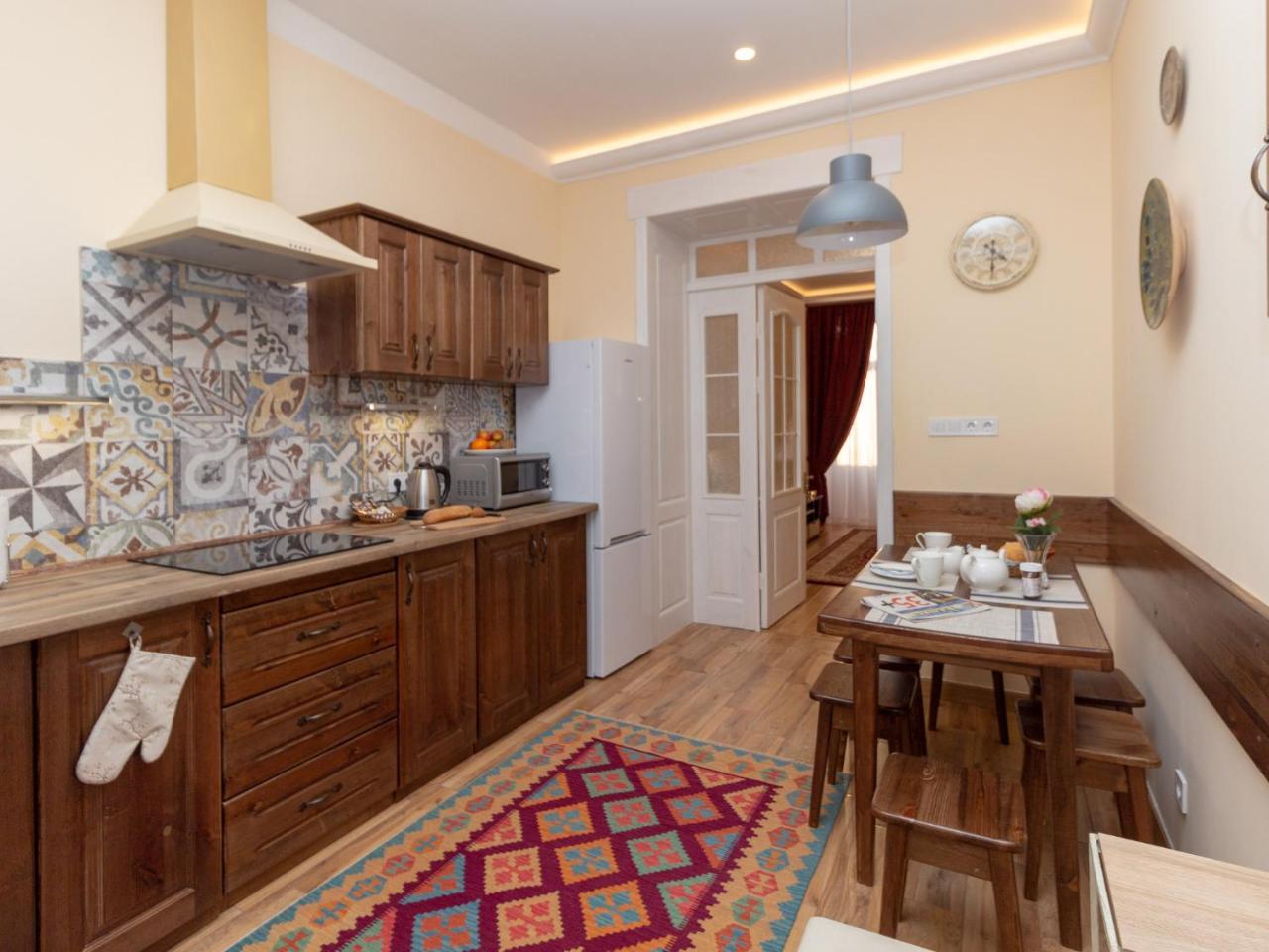 Lviv Suites At Pidmurna St. 20 Ngoại thất bức ảnh